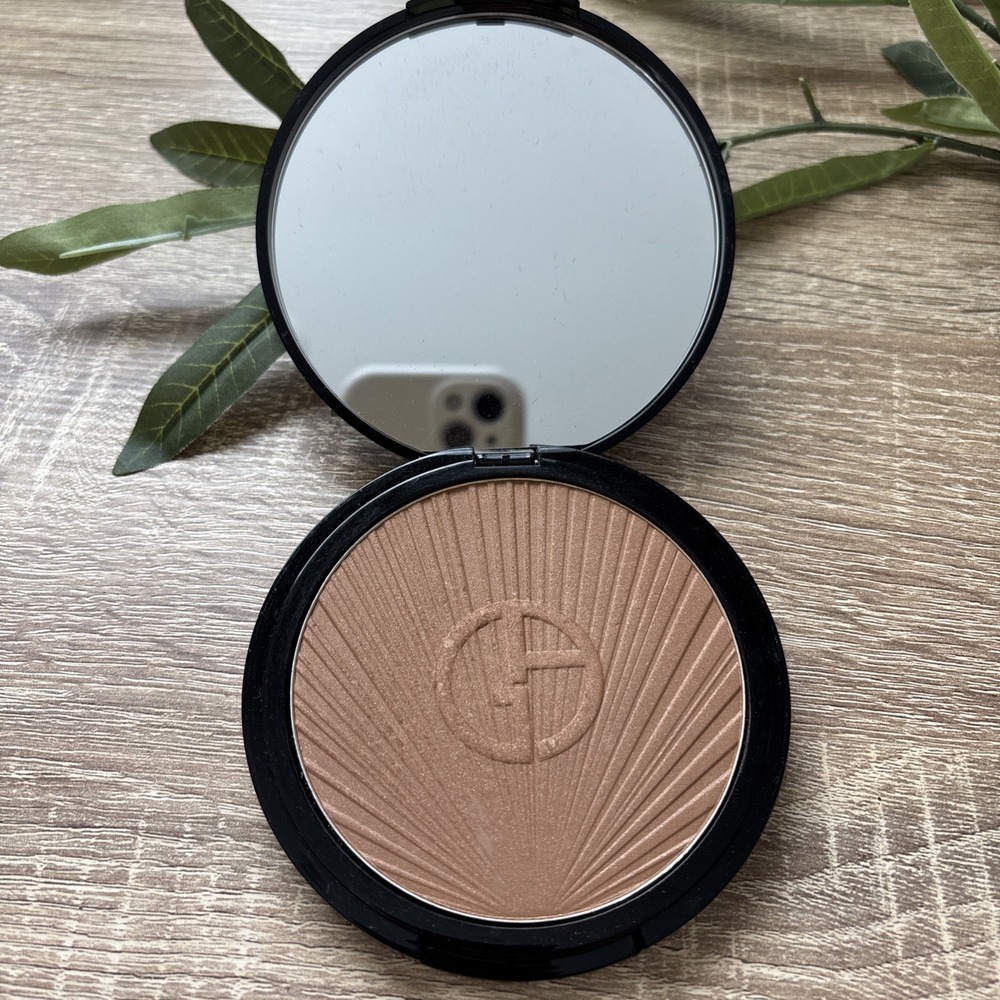 GIORGIO ARMANI Luminous Silk Bronzing Powder #100 0.63 Oz
